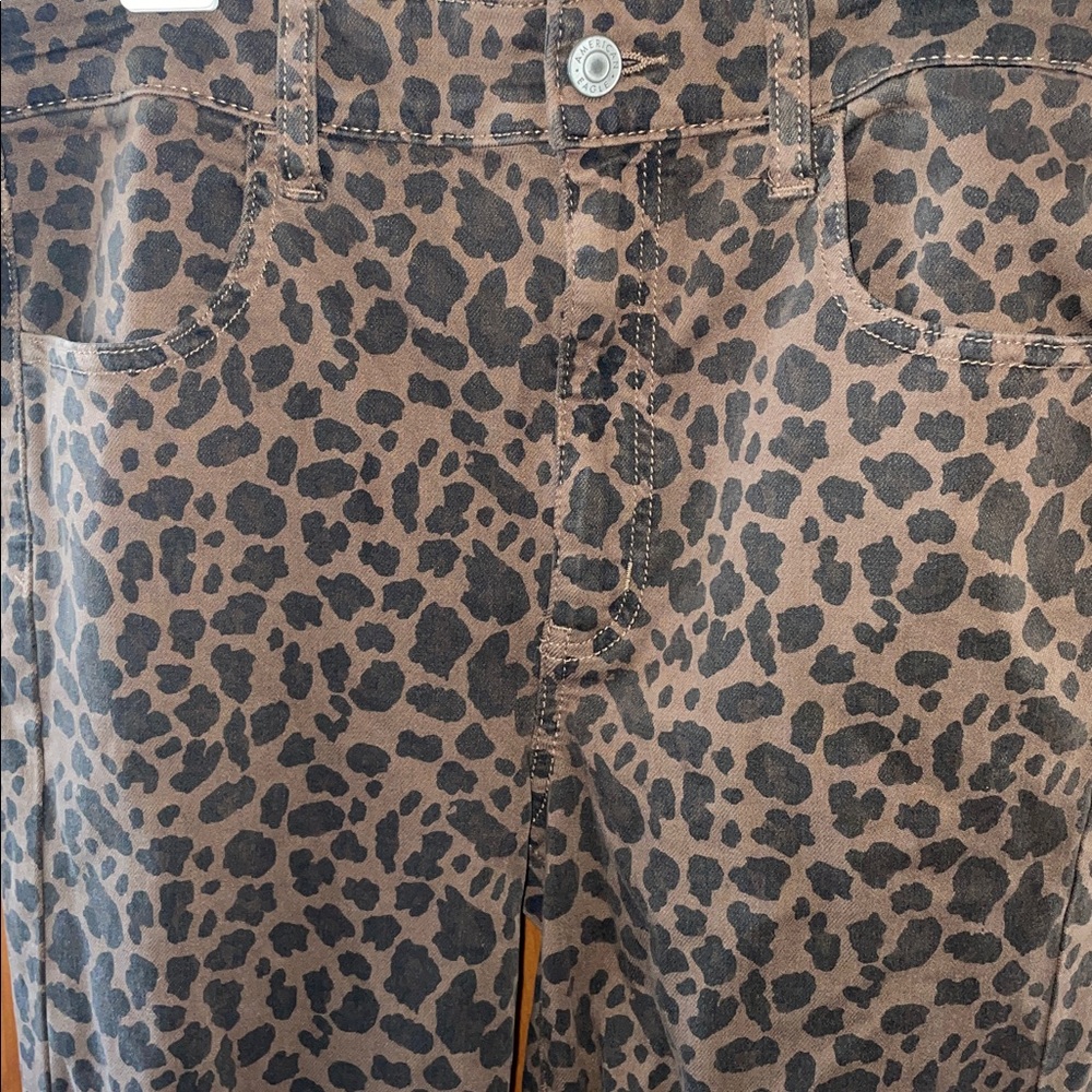 American Eagle Outfitters Cheetah Skinny Jeans 🦅🐆 - Picture 4 of 17